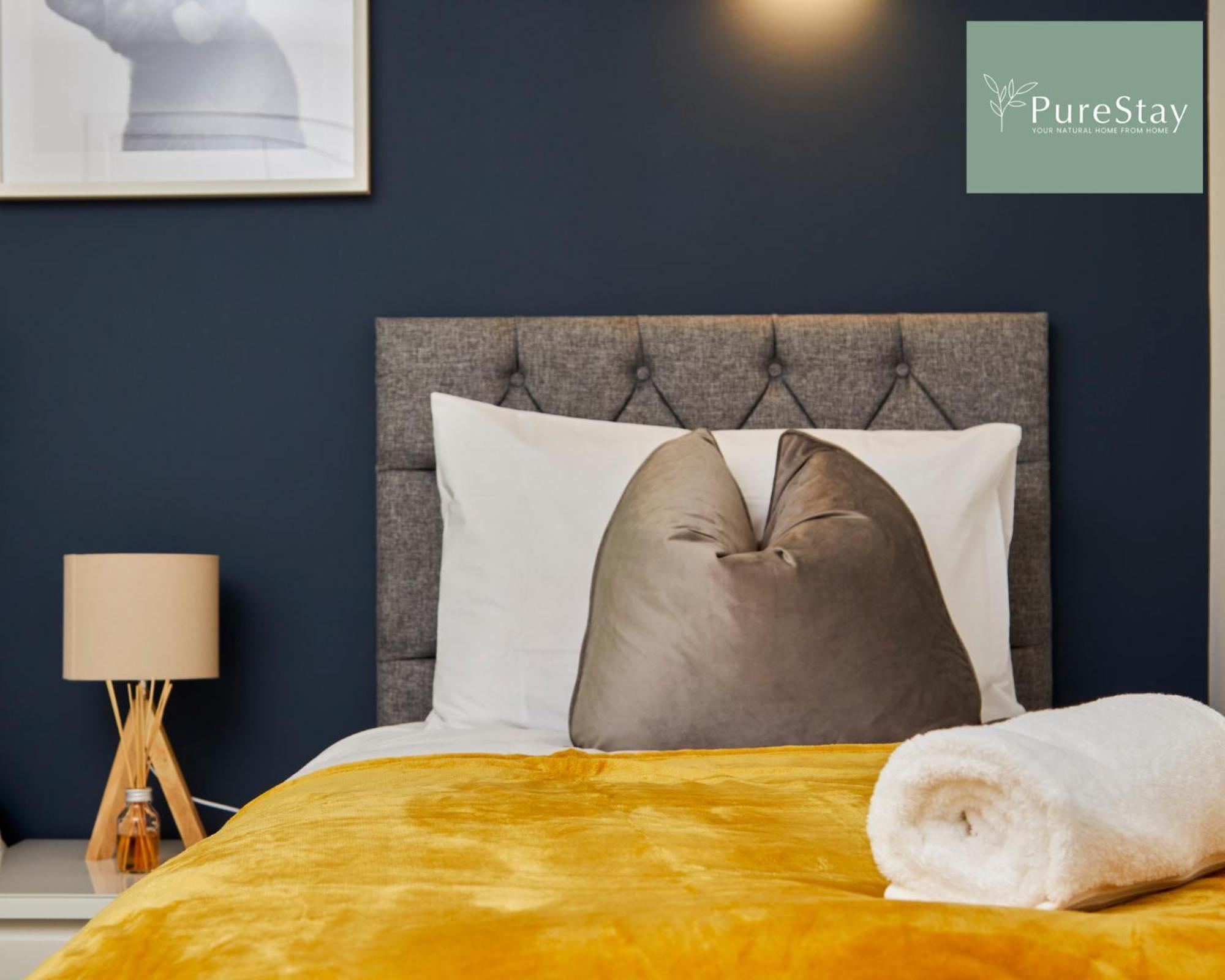 Beautiful Four Bed House By Purestay Short Lets & Serviced Accommodation Coventry With Parking Экстерьер фото