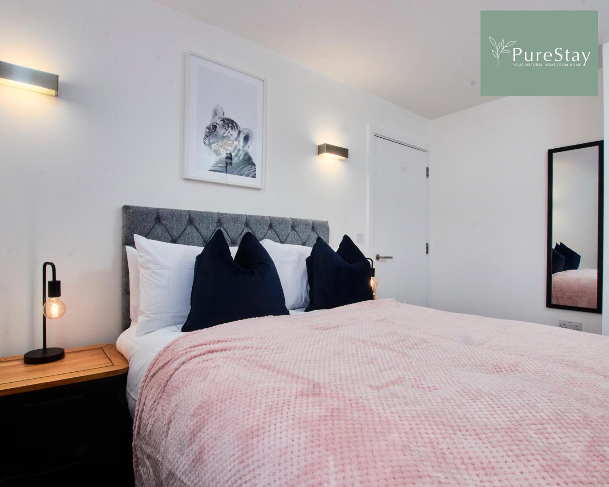 Beautiful Four Bed House By Purestay Short Lets & Serviced Accommodation Coventry With Parking Экстерьер фото