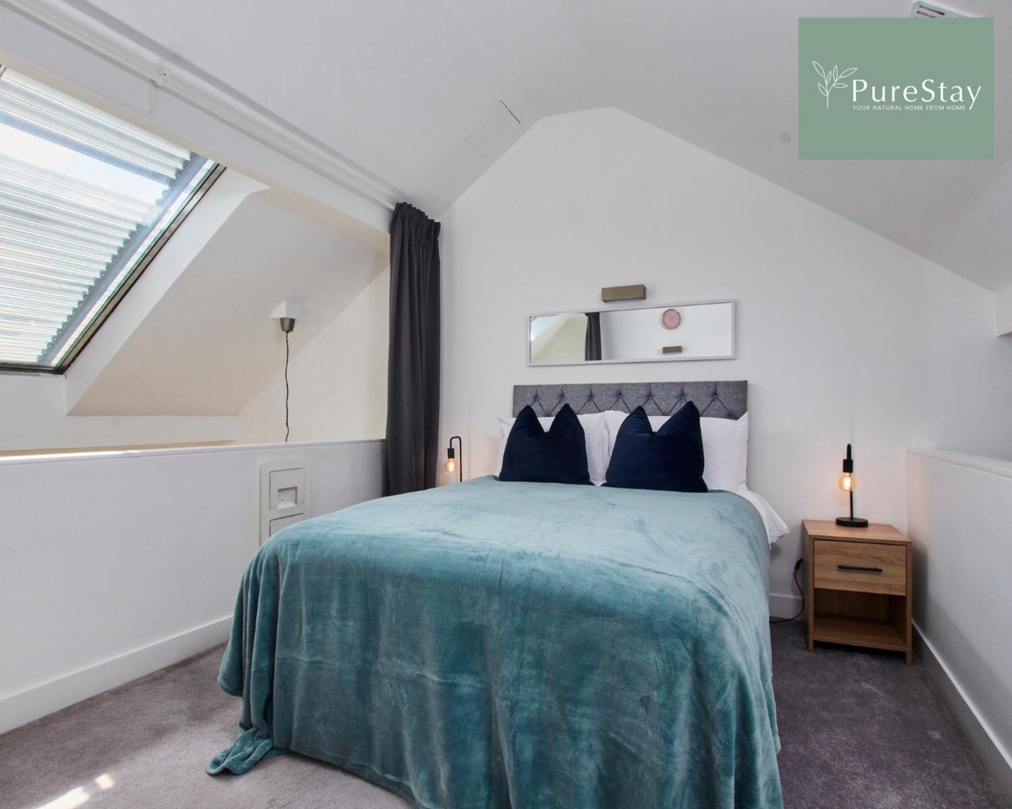 Beautiful Four Bed House By Purestay Short Lets & Serviced Accommodation Coventry With Parking Экстерьер фото